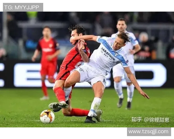 足球明星踢球经典动作解析与技巧分享让你也能成为球场上的焦点